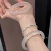 Pulsera de Calcedonia Blanca Luna Pura Natural, Pulsera de Ágata Blanca Hielo Jade, Pulsera Blanca Hielo de Círculo Completo Cascabel, Venta al por Mayor Directamente del Fabricante