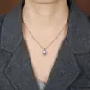 Colar com Pingente de Laço de Pedra da Lua Luo Chen, Best-Seller Transfronteiriço para Mulheres, Sonhador e Etéreo, Luxo Leve, Corrente de Clavícula Versátil