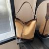 Bolso de Hombro Retro de Moda de Nuevo Estilo Transfronterizo con Textura de Gamuza Mate de Gran Capacidad Bolso Cubo de Gama Alta para Viajes de Negocios para Mujer