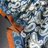 Resistencia Clásica ~ Pañuelo Flor de Anacardo Pañuelo Cuadrado Pequeño Pañuelo de Primavera y Otoño para Mujer Combinación con Camisa Traje Pañuelo Delgado