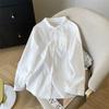 Foto Real Camisa Feminina com Laço Francês e Design de Renda em Corda, Elegante, Redutora de Idade, Base para Roupa, Top da Moda