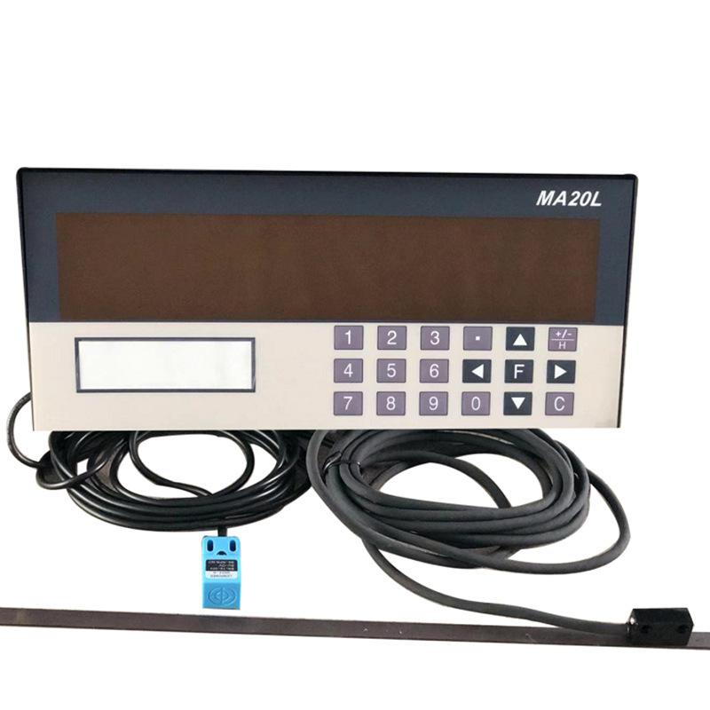 O1CN01UL5ln82M45Xf6C03B_!!2214