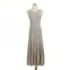 Vestido de Tricô Canelado Estilo Novo Verão 2026, Gola Redonda, Sem Mangas, Caimento Justo, Bodycon Longo, Luxo Leve, Vestido Feminino Levemente Transparente