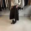 ¡Guangzhou Trece Filas Zo* Hogar! Colección Otoño 2026: Pantalones cortos de pana estilo retro