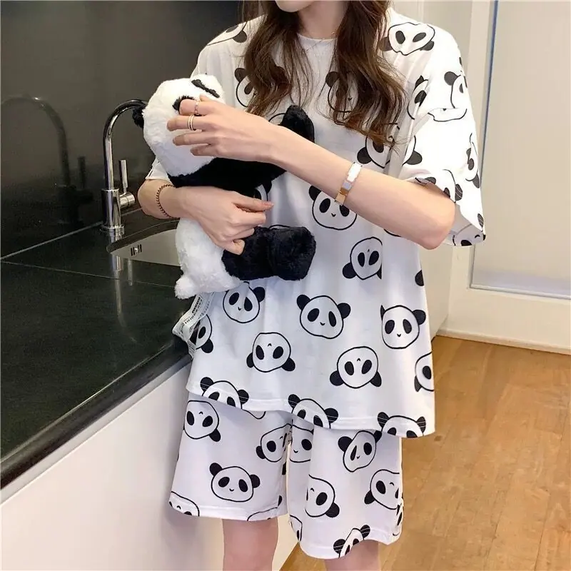 白色熊猫头.jpg