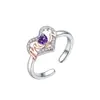 Anillo de Corazón de Diamante Brillante, Anillo de Diseño Único de Lujo Ligero, Sensación Elegante y de Alta Gama, Joyería de Nicho para Mujer, Forma de Corazón