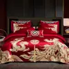 Juego de cuatro piezas para boda, todo algodón, festivo, diseño de dragón y fénix, ropa de cama de algodón puro para bodas, recién casados y parejas recién casadas, con una funda de edredón rojo brillante