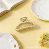 Novo Prendedor de Cabelo Redondo com Contas Coloridas em Formato de Coração para Penteados Altos na Parte de Trás da Cabeça, Presilha de Tubarão Simples e Elegante, Acessório de Cabelo Simples