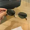 Gafas de Sol Estilo Nuevo con Borde Dorado Arco del Triunfo, Protección Solar para Mujer, Cara Pequeña, Gafas de Sol de Alta Gama, Forma Ovalada Polygonal Metálica Retro