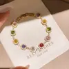 Pulsera Retro Estilo Palacio Flor de Zirconia Doble Capa Colorida, Sensación de Lujo Ligero y Gama Alta, Moderna, Sencilla y Versátil Accesorio de Mano