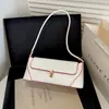 Bolso de Hombro Minimalista Francés Vintage Tipo Baguette para Mujer con Cierre Metálico, Solapa, Correa Larga Individual, Versátil para el Trabajo