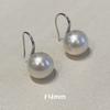 Aretes de perlas flores Miss Wang tacones altos estilo simple aretes de alta gama diseño nicho gancho de perla