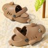 Chinelos Infantis Desenho Tubarão Sapatos com Furos Uso Externo Meninos e Meninas Bebê Baotou Sapatos Infantis Casa Indoor Chinelos Macios