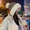 Chapéu Feminino Inverno Engrossado Quente Lei Feng Chapéu De Pelúcia Proteção Para As Orelhas Chapéu Bonito De Malha Do Norte À Prova De Frio Para Baixo Chapéu De Esqui