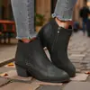 Comércio Exterior Transfronteiriço Plus Size Outono/Inverno 2026 Novo Estilo Botas de Cano Curto com Salto Grosso para Mulheres com Zíper Lateral, Botas de Moda de Salto Alto com Recortes Vazados