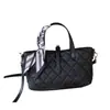 Bolso Cuadrado Pequeño Acolchado de Cuero Genuino de Nicho para Mujer, Versátil Bolso Cruzado de Piel de Vaca de Primera Capa Transfronterizo, Forma Natural de Gota