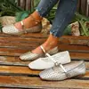 Sapatos Mary Jane femininos trançados vazados, sapatilhas douradas de tira única com bico quadrado, sapatos femininos respiráveis de tamanho grande para exportação