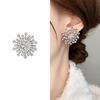 Nuevos aretes súper brillantes de circonita de girasol, chapados en oro de 18 quilates, aretes de lujo de copo de nieve de alta calidad en stock al por mayor
