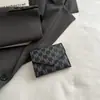 Bolsa Clutch de Letras para Mulheres 2026 Nova Moda Elegante Verão Estampada Versátil Pequena Simples Tendência Bolsa de Noite