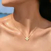 Colar de trevo de quatro folhas em aço titânio estilo popular, com madrepérola branca incrustada com diamantes, joia de aço inoxidável da moda, não desbota, atacado, personalizado