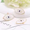 Venta al por mayor de fábrica Collar con colgante Ojo de Diablo Blanco Perlado Accesorios de Joyería con Cuentas de Ojo con Agujero para Pulseras