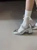 Zapatos Mary Jane de Cuadrado Francés en Capas Inspirados en la Dopamina 2026 Lazo Dulce Versátiles para Combinar con Faldas Planos Plateados