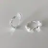Presilhas de Orelha Exclusivas e Únicas em Formato de Laço para Mulheres, Toque de Luxo Leve e de Alta Qualidade, Argolas de Orelha Versáteis Sem Furo para Outono e Inverno