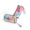 Nueva Bolsa Cosmética de PU Láser, Almohada Colorida, Bolso Satchel Tie-Dye de Cuero para Cosméticos, Bolso Satchel de Viaje Impermeable para Artículos de Aseo