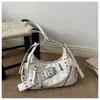 Bolsa de Ombro Simples Estilo Retro Novo, Bolsa de Motocicleta Nicho Verão 2026, Bolsa de Ombro Elegante de Alto Valor para Mulheres