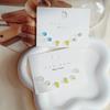 Pendientes pequeños y exquisitos de traje que combinan con todo, frescos y de primavera, para mujer, con un diseño de nicho elegante y moderno.