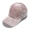 Serie Otoño e Invierno Moda Coreana Terciopelo Dorado Engrosado Gorra de Béisbol Viaje Versátil Cálida Cortavientos Gorra de Pareja