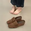 Primer Encuentro con Pantuflas Cerradas de Estilo Británico para Mujer, Modelo Nuevo Primavera 2026 con Aumento Interno de Altura, Mocasines sin Talón