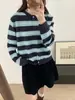 Cárdigan de Punto Rayado para Mujer, Nuevo Estilo Otoño 2026, Cuello Redondo, de Botones, Suave Abrigo Suéter, Corte Holgado, Estilo Delgado para Principios de Otoño