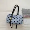 Bolsa de nailon casual de gran capacidad para mujer, nueva moda 2026 bandolera de lunares para el trabajo, bolsa de mano de estilo relajado
