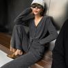 Traje deportivo de moda elegante Cárdigan Chaleco Pantalones de pierna ancha Dos piezas para mujer 2024 Nuevo Primavera y Otoño Casual Gris