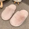 Pantuflas de algodón para niños de Amazon transfronterizas, pantuflas de felpa para el hogar de invierno, pantuflas cálidas y peludas para niñas, venta al por mayor para hombres