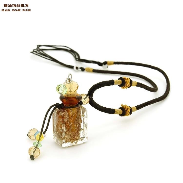 中国精油饰品网双扣绳紫色方形金莎琉璃瓶项链2.jpg