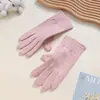 Luvas Femininas Outono Inverno Pom-pom Fofo À Prova de Vento Proteção Contra Frio Aveludadas Luvas Quentes para Ciclismo ao Ar Livre Sem Dedos Touchscreen