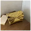 Bolso de mano grande con lazo lindo transfronterizo 2026 verano nuevo diseño de cadena brillante de charol bolso cruzado