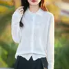 Atacado 26 Novos Tops de Tricô de Renda Elegantes e Modernos de Manga Longa com Jacquard Vazado, Gola Reversível e Cardigans com Botões de Pérola