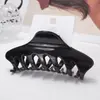 Grampo de Cabelo de Alta Qualidade Embalado em Cartão com Toque Elegante, Grampo de Cabelo Ankela Vermelho Brilhante Grande Feito de Material PC, Presilha de Tubarão para a Parte de Trás da Cabeça