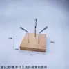 Pedra Crua de Jade Cristalino Espécime Mineral Espécime Fóssil de Concha Pedra Única Base de Exibição em Madeira Maciça Coleção