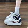 2024 Otoño Nuevo Retro Zapatos de Pan de Suela Gruesa Zapatos Casuales Estilo Coreano Moda Femenina Estilo Universitario Más Fácil de Combinar Zapatos Blancos