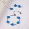 Pulsera de Flor de Cinco Hojas Doble Cara Europea y Americana Transfronteriza para Mujer Acero de Titanio Chapado 18K Antidesvanecimiento Moda Lujo Accesible Versátil Joyería al por Mayor