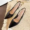 Elegantes sandalias de punta para mujer, nuevo estilo de verano 2026, inspiradas en Chanel, delicadas, con una sola tira, destalonadas y con tacón de aguja fino