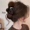 Pinza de tiburón de tamaño mediano para mujeres con cabello fino, para crear un recogido de media altura elegante, pinza de garra sofisticada y delicada para la parte posterior de la cabeza