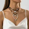 Collar de Doble Capa con Temática de Amor Transfronterizo Europeo y Americano con un Toque de Lujo, Cadena de Perlas Falsas Estilo Barroco de Moda Joyería para Mujeres
