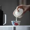 Gaiwan de Cerámica Azul y Blanco Pintado a Mano de las Dinastías Tang y Song, Tazón de Té de Porcelana Blanca Delgado Hecho a Mano, con Acentos Dorados
