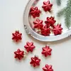 Nuevos adornos de vidrio navideños transfronterizos, con formas únicas, en dorado y rojo, un juego de decoraciones en forma de estrella hexagonal para árboles de Navidad