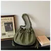 Bolsas tote de veludo por atacado para mulheres, novos estilos, grande capacidade, fecho de cordão, adequadas para o dia a dia, bolsas de ombro estilosas, bolsas transversais da moda